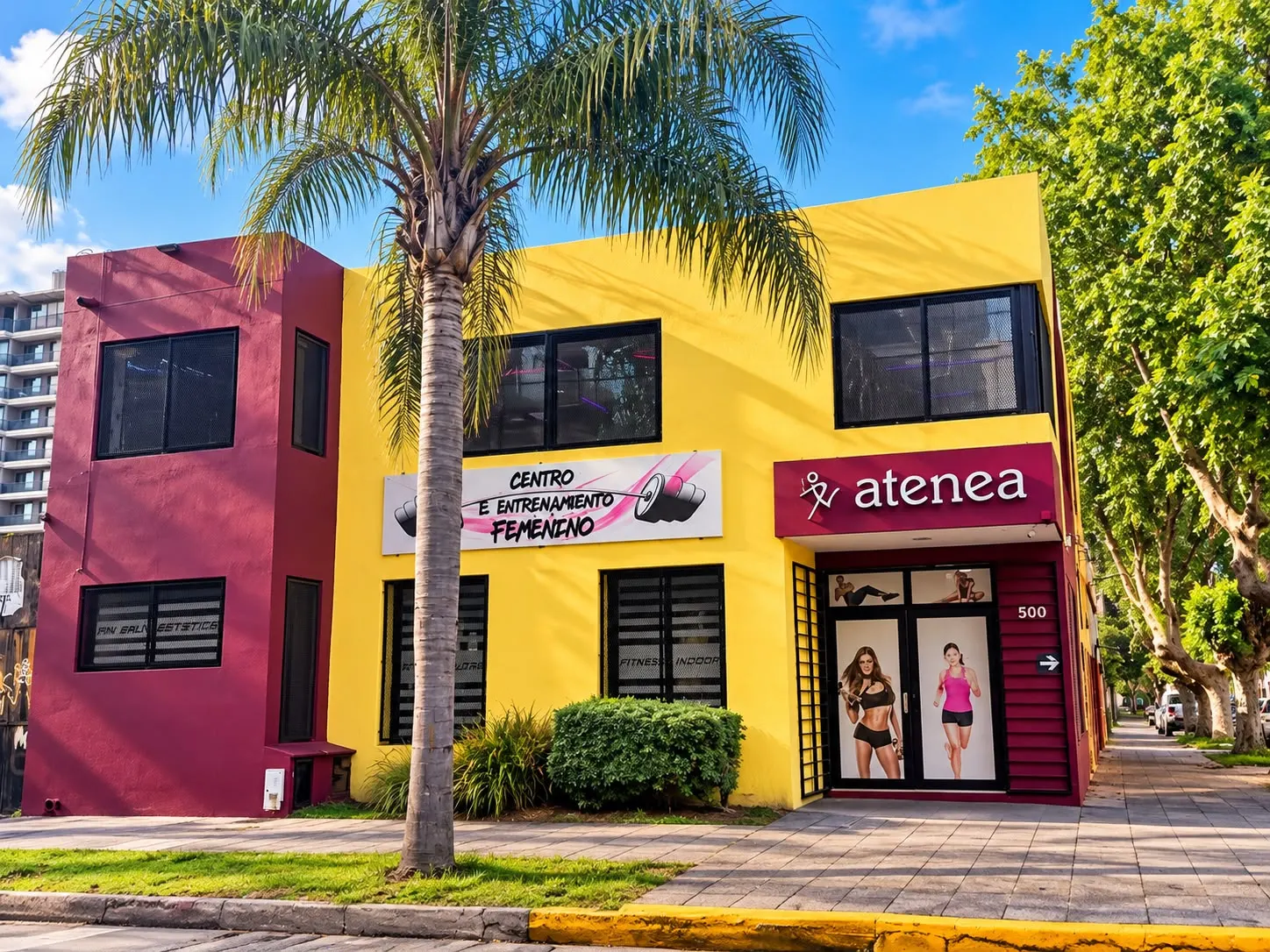 Fachada de Atenea Gym en Carlos Tejedor 500, Lanús Oeste